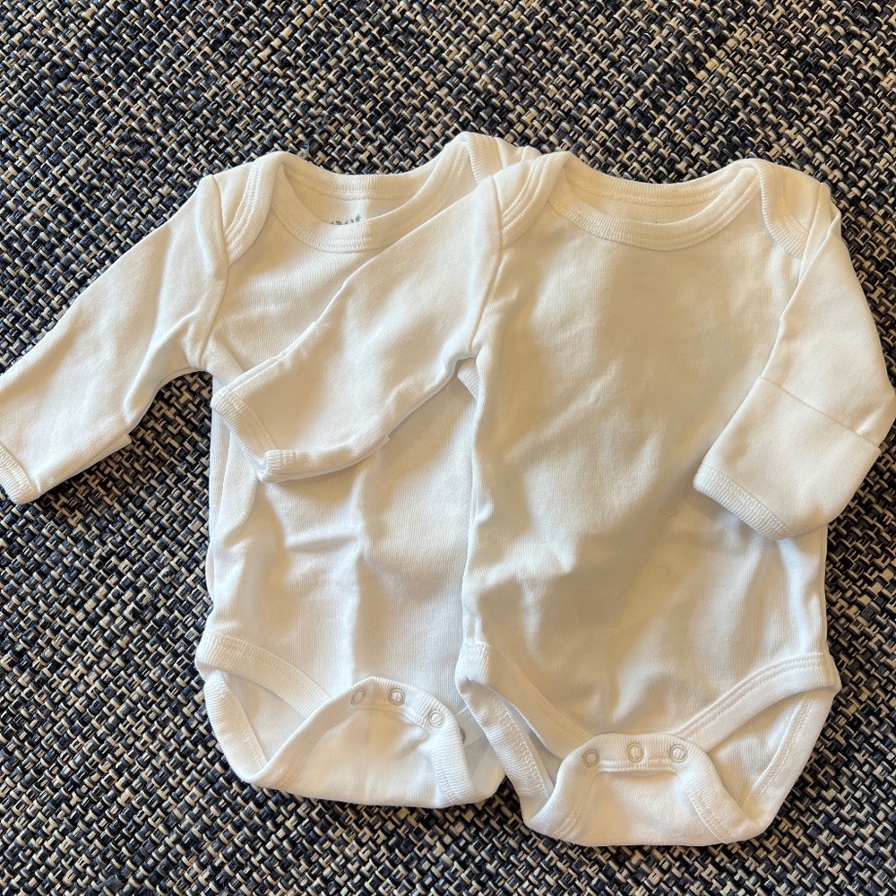 Pact newborn long sleeve onesies (2) - washed never worn